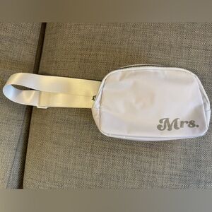 White Mrs. Belt Bag with Adjustable Strap and Inner Pockets